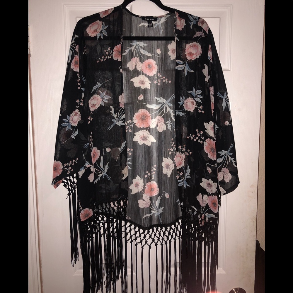 Torrid sheer Komodo